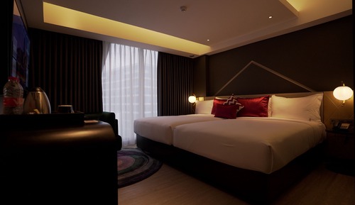 Deluxe Room, Twin Beds, Smoking