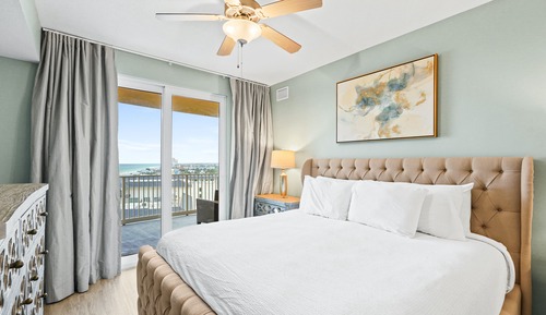 Condo, 3 Bedrooms, Sea View (907)