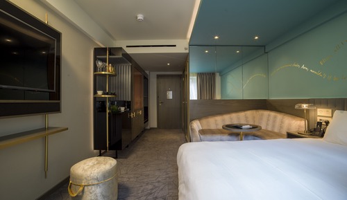 Deluxe Room (Urban)