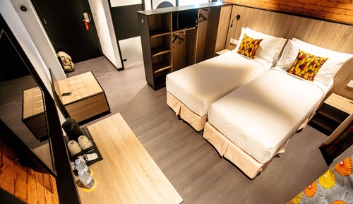 Standard Twin Room