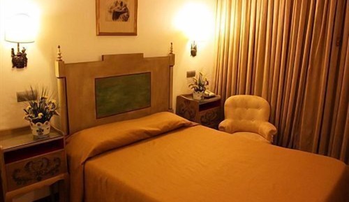 Economy Double or Twin Room