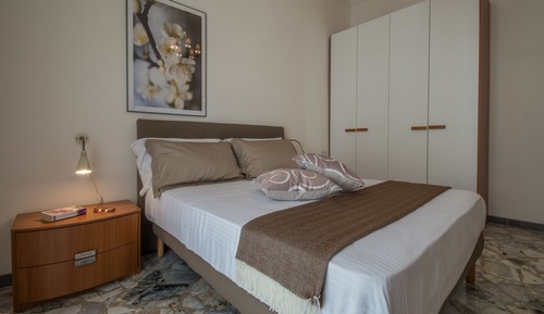 One Bedroom Apartment with Balcony
