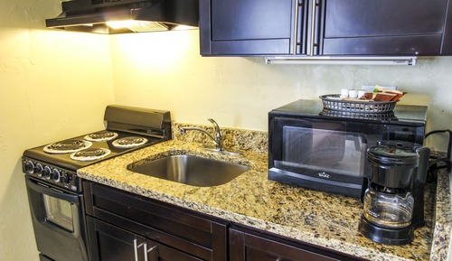 Junior Suite, Multiple Beds, Kitchen, Garden View