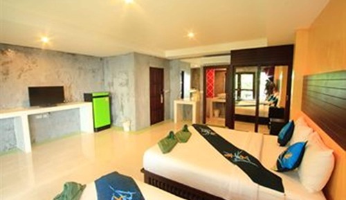 Triple Room