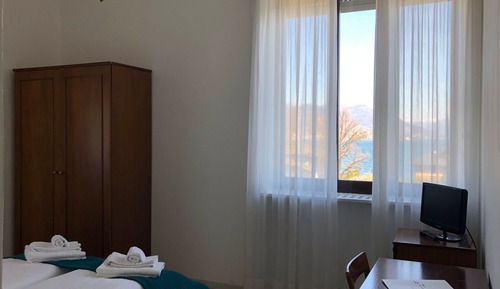 Standard Room, Lake View