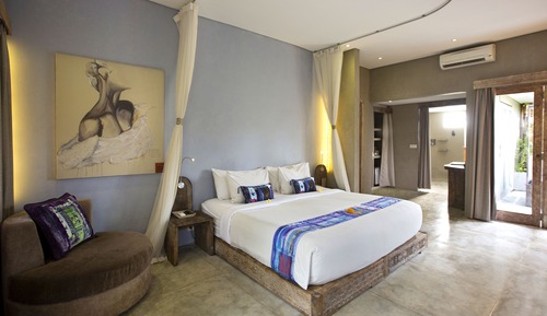 Ethnic Suite