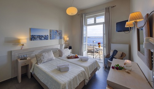 Standard Room, Balcony, City View