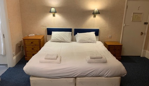 Double or Twin Room, Ensuite