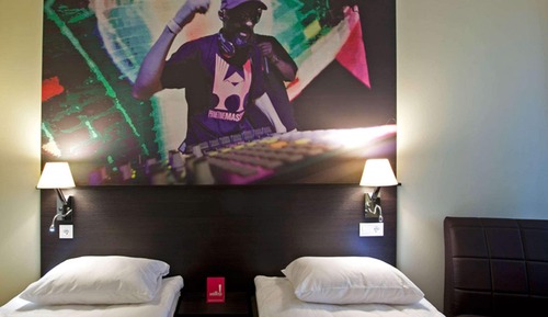 Standard Twin Room