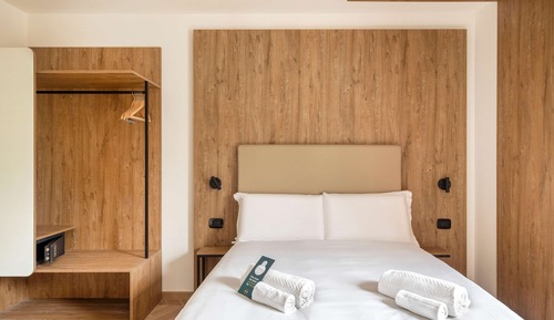 Superior Single Room
