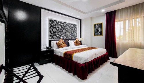 Presidential Suite