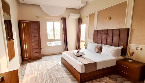 Royal Apartment