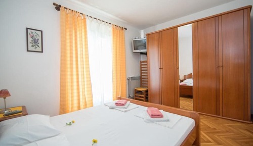 Apartment (One Bedroom Apartment with Balcony A1)