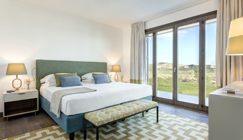 Villa, 3 Bedrooms, Sea Facing (Smeraldo)