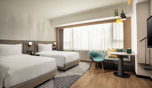 Standard Room, 2 Twin Beds, City View
