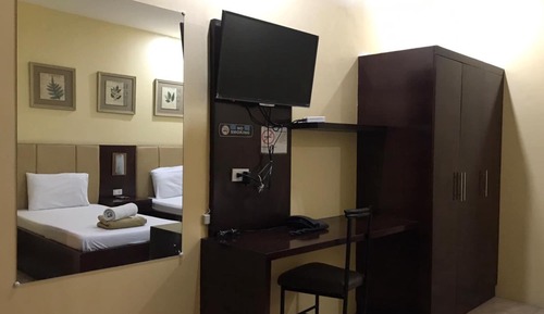 Standard Twin Room
