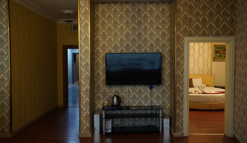 Deluxe Condo
