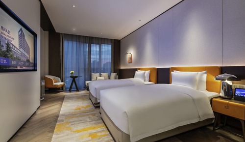 Deluxe Room, 1 King Bed