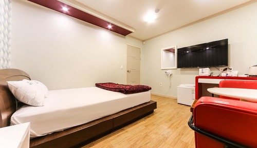 Room (Standard Room)