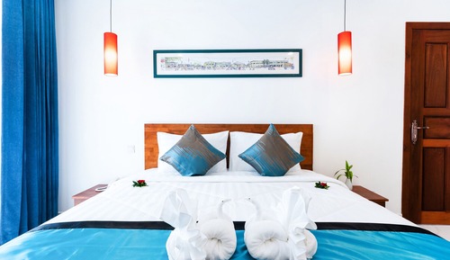 Deluxe Double Room, Pool View