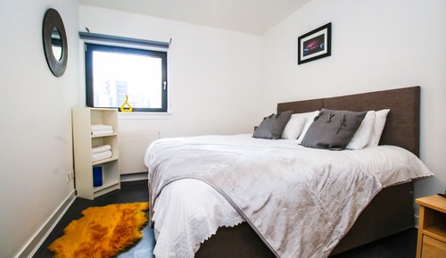 Premier Apartment