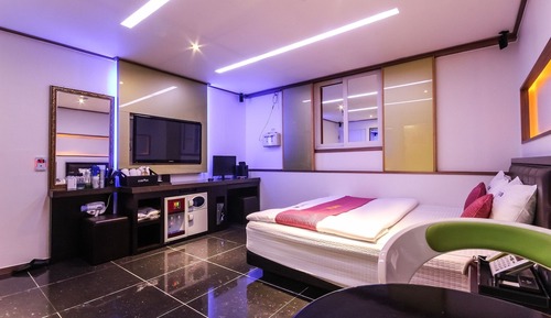 Room (Standard Room)