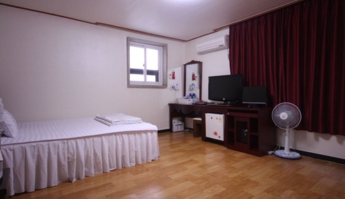 Room (Special Room)