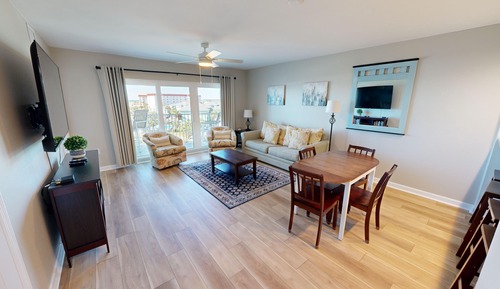 Condo, 2 Bedrooms