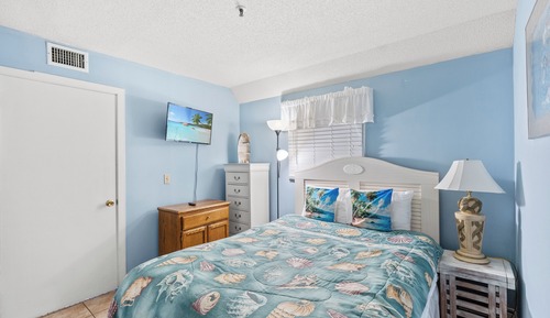 Condo, 2 Bedrooms, Balcony, Partial Ocean View (Ocean Spa B351)