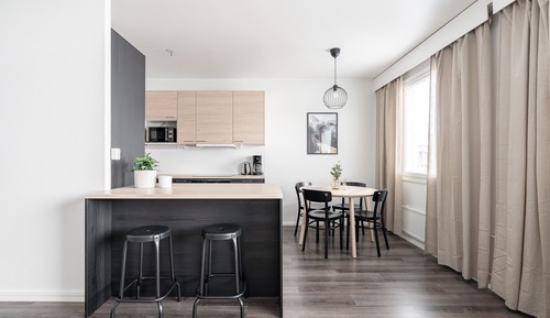 Deluxe Apartment