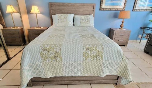 Condo, 1 Bedroom