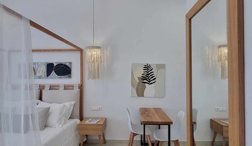 Junior Double Room (Artemonas)