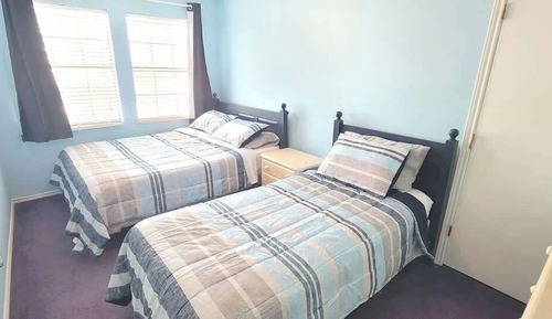 House, Multiple Beds, Pool Access, Pool View