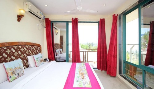 Luxury Room