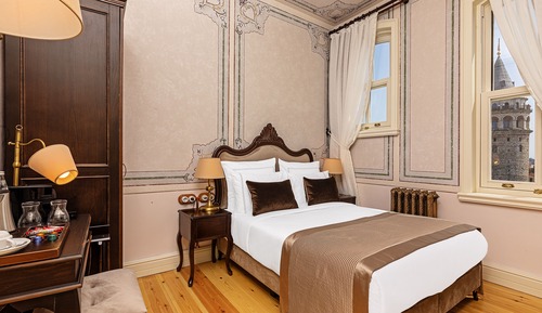 Deluxe Double Room with Galata Tower View