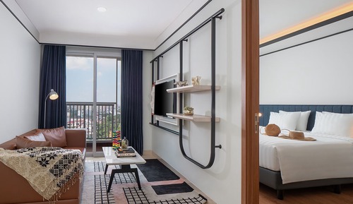 One Bedroom Suite