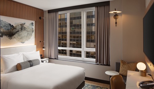 Standard Room, 1 Queen Bed