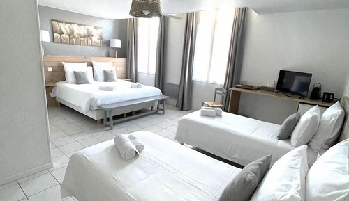 Family Quadruple Room, Park View