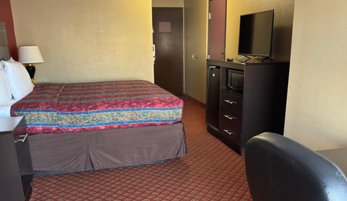 Standard Room, 1 King Bed, Non Smoking