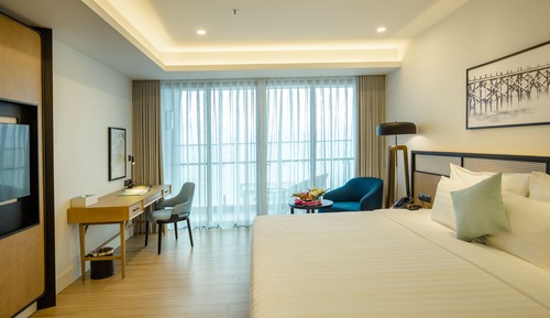 Deluxe Double Room, City View