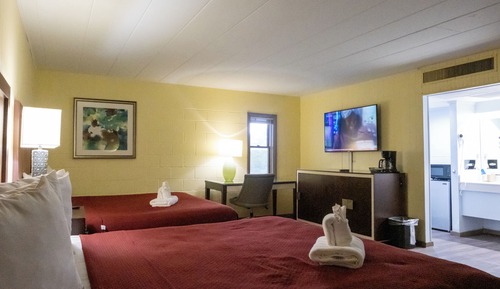 Two King Beds Room & Sofa