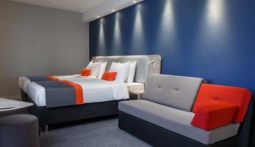 Standard Room, 1 King Bed with Sofa bed (Free Breakfast)