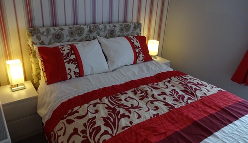 Double Room, Private Bathroom (Kingbee)