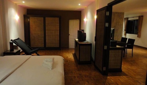 Deluxe Apartment, 1 King Bed with Sofa bed