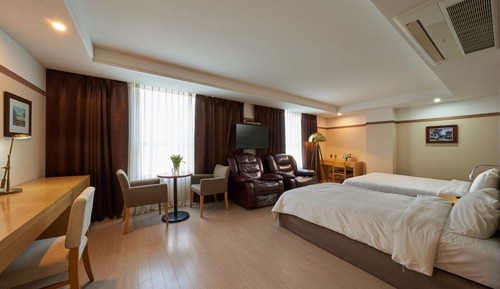 Deluxe Twin Room