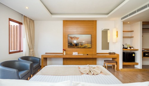 Premier Jacuzzi Deluxe King