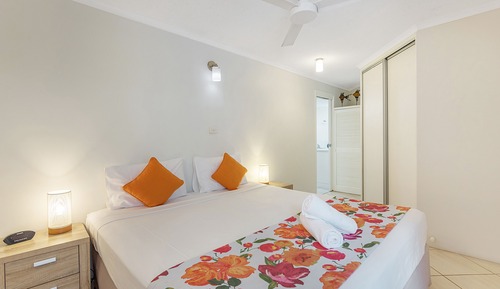 One Bedroom Apartment
