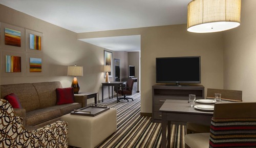 1 KING BED GRAND STUDIO SUITE Non-Smoking