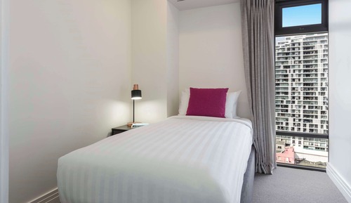 1 Bedroom Executive Park Suite