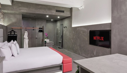 Premium Loft (22 - Premium Loft)